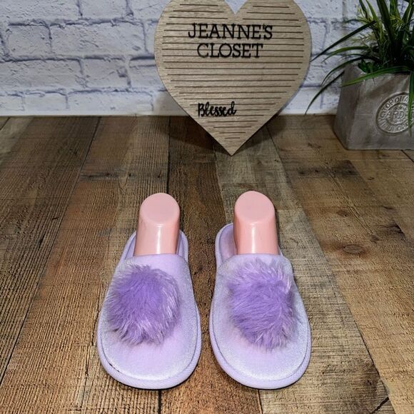 Victorias Secret Slippers Purple Pom Pom House Lounge Soft Shoes Size L 9-10 - Picture 5 of 9
